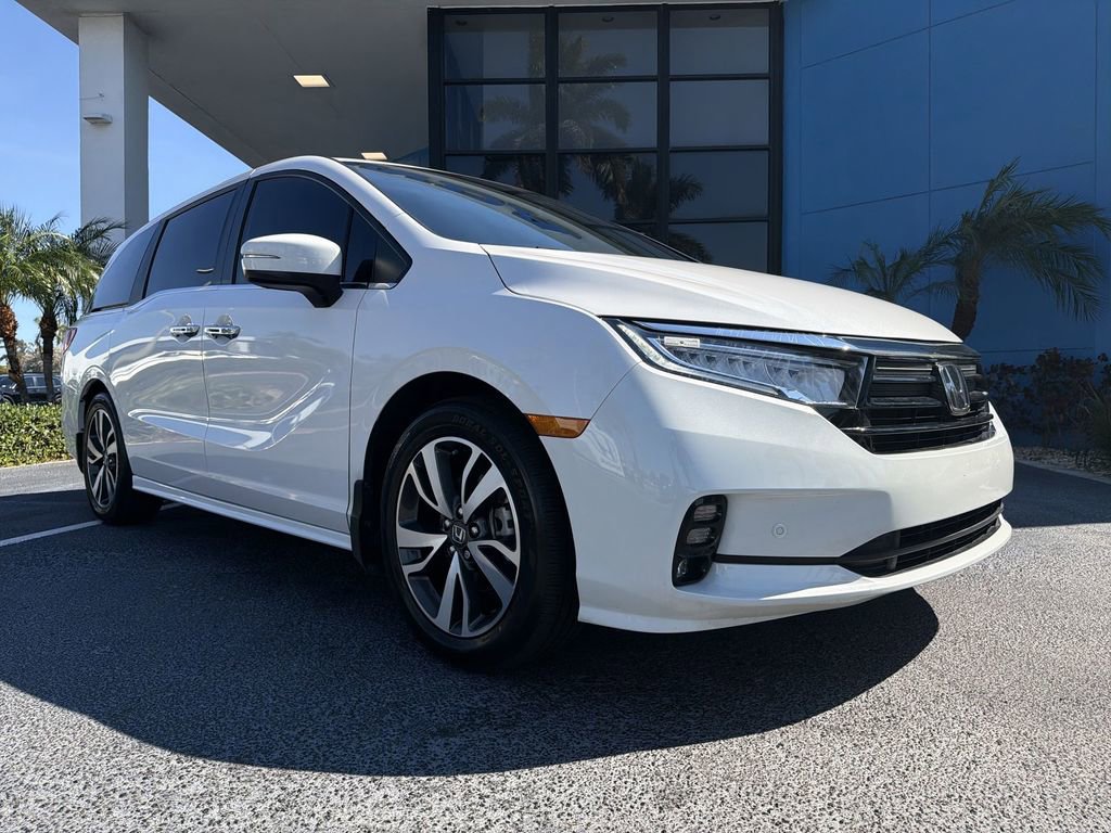 Certified 2024 Honda Odyssey Touring image 18