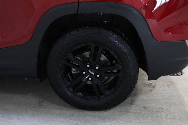 Used 2023 GMC Terrain AT4 image 30