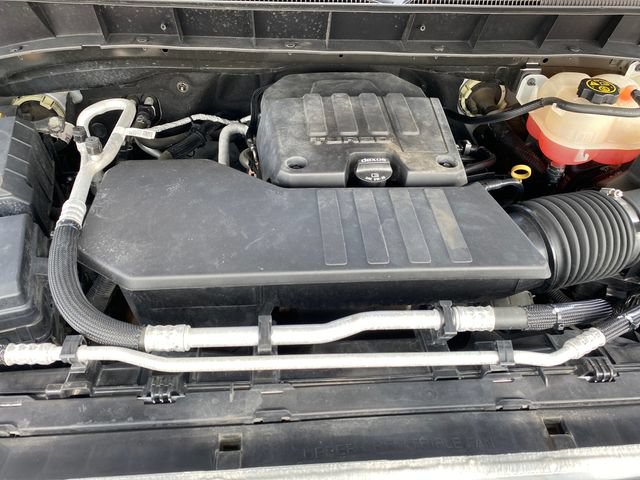 Certified 2020 Chevrolet Silverado 1500 Custom w/ Custom Value Package AWD/4WD image 20
