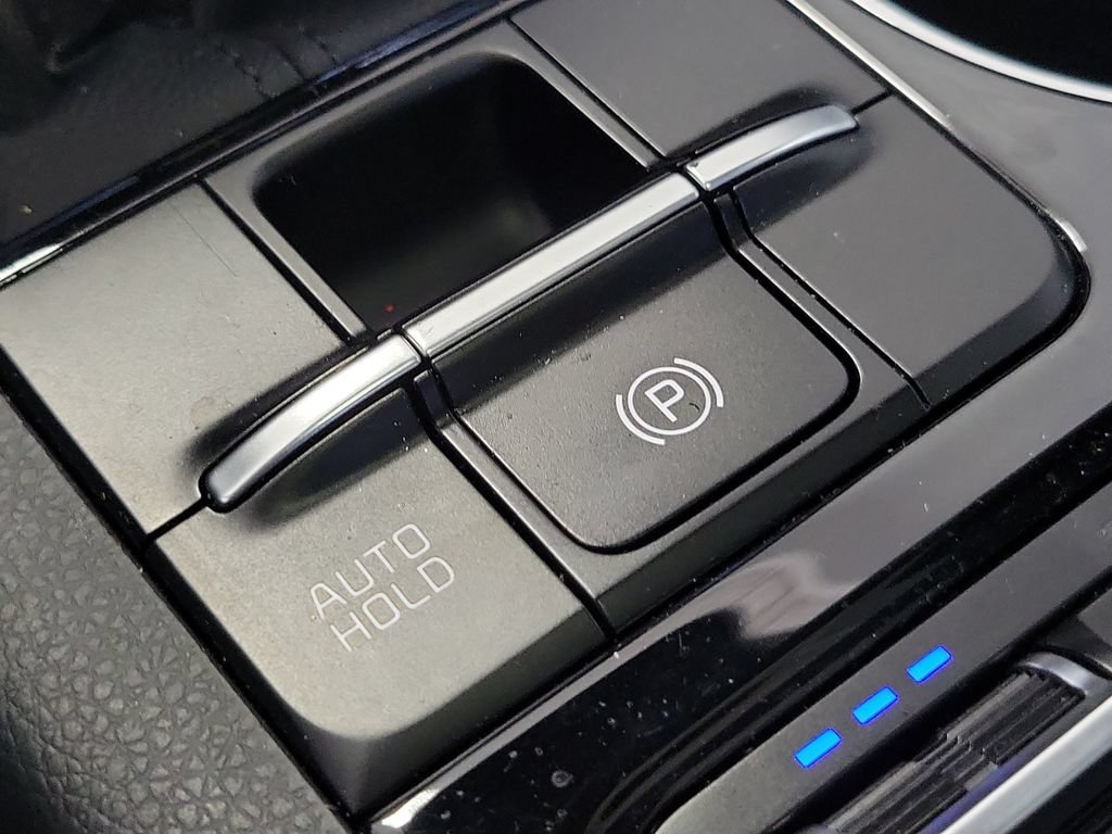 Used 2023 Kia K5 GT FWD image 40