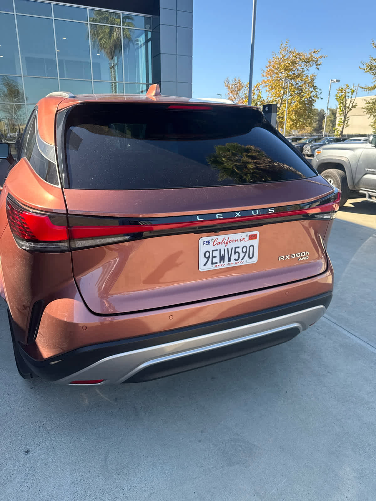 Used 2023 Lexus RX 350 Premium Plus image 2