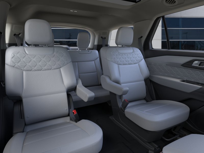 New 2026 Ford Explorer Platinum w/ LUX Leather Package AWD/4WD image 14