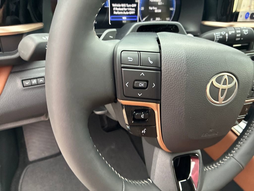 New 2026 Toyota Crown Signia image 24