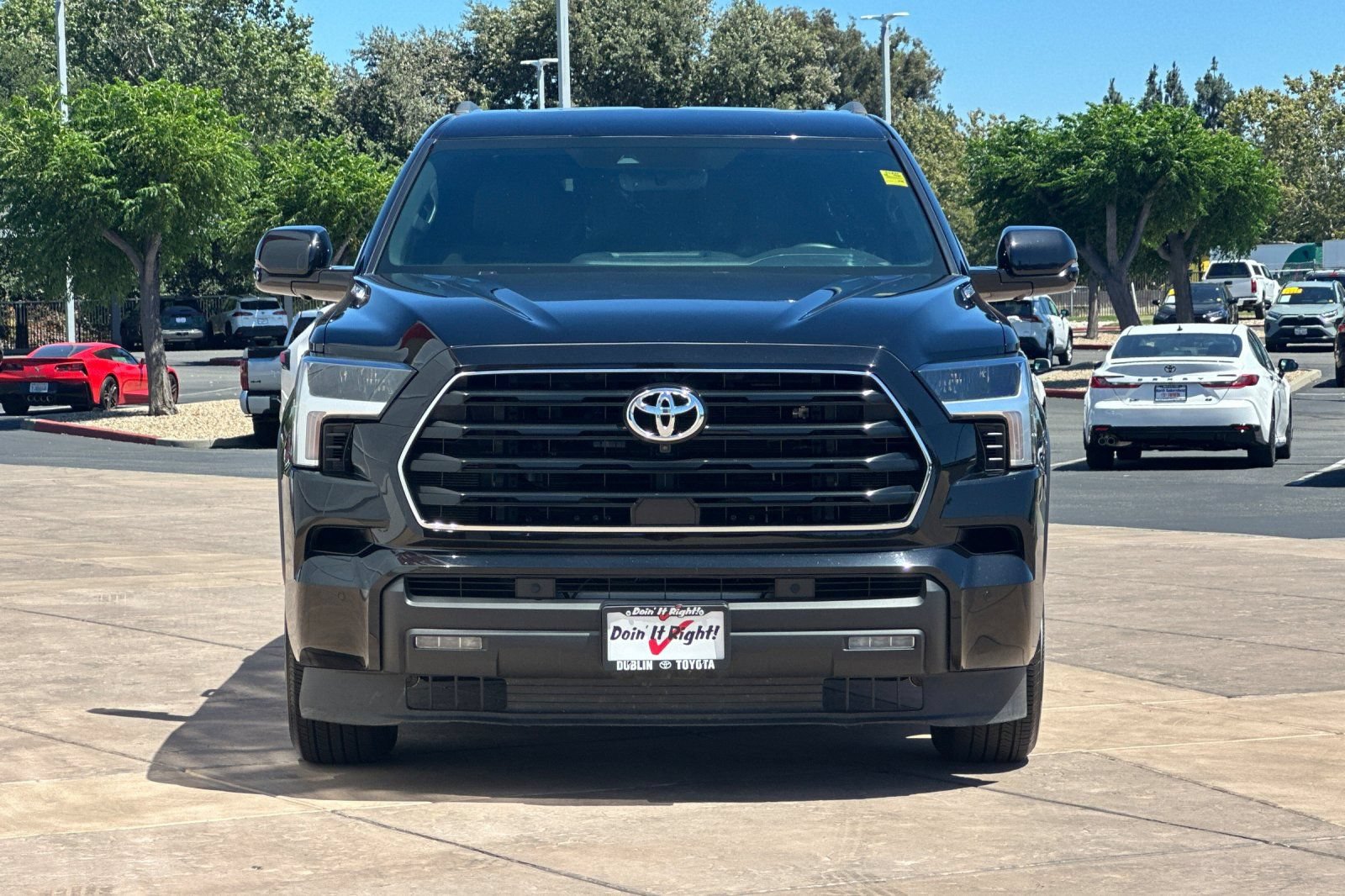 Certified 2025 Toyota Sequoia SR5 AWD/4WD image 11