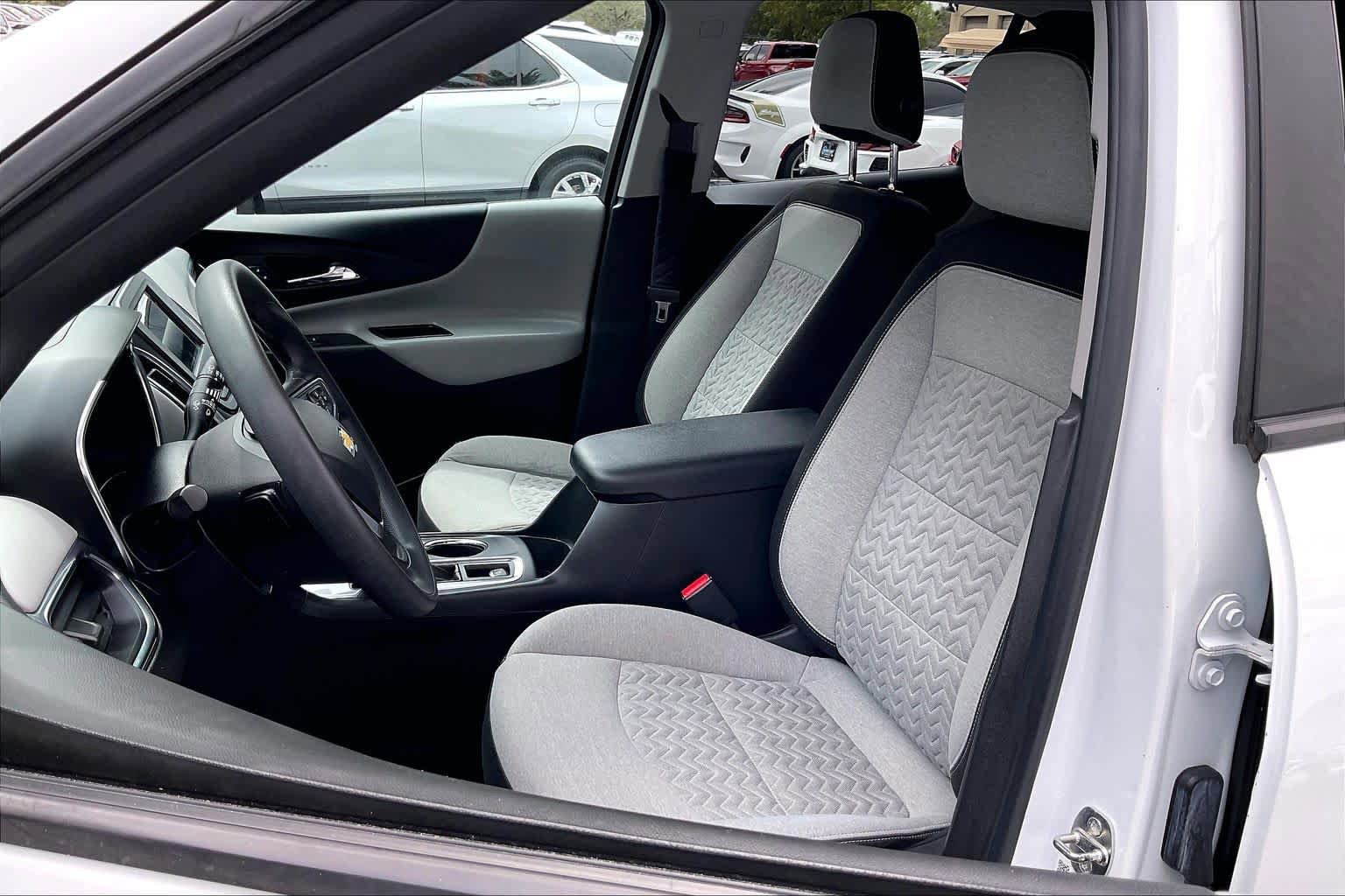 Certified 2022 Chevrolet Equinox LS w/ LS Convenience Package image 24