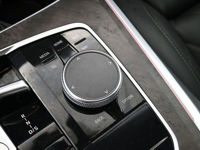 Used 2024 BMW X5 xDrive40i AWD/4WD image 25