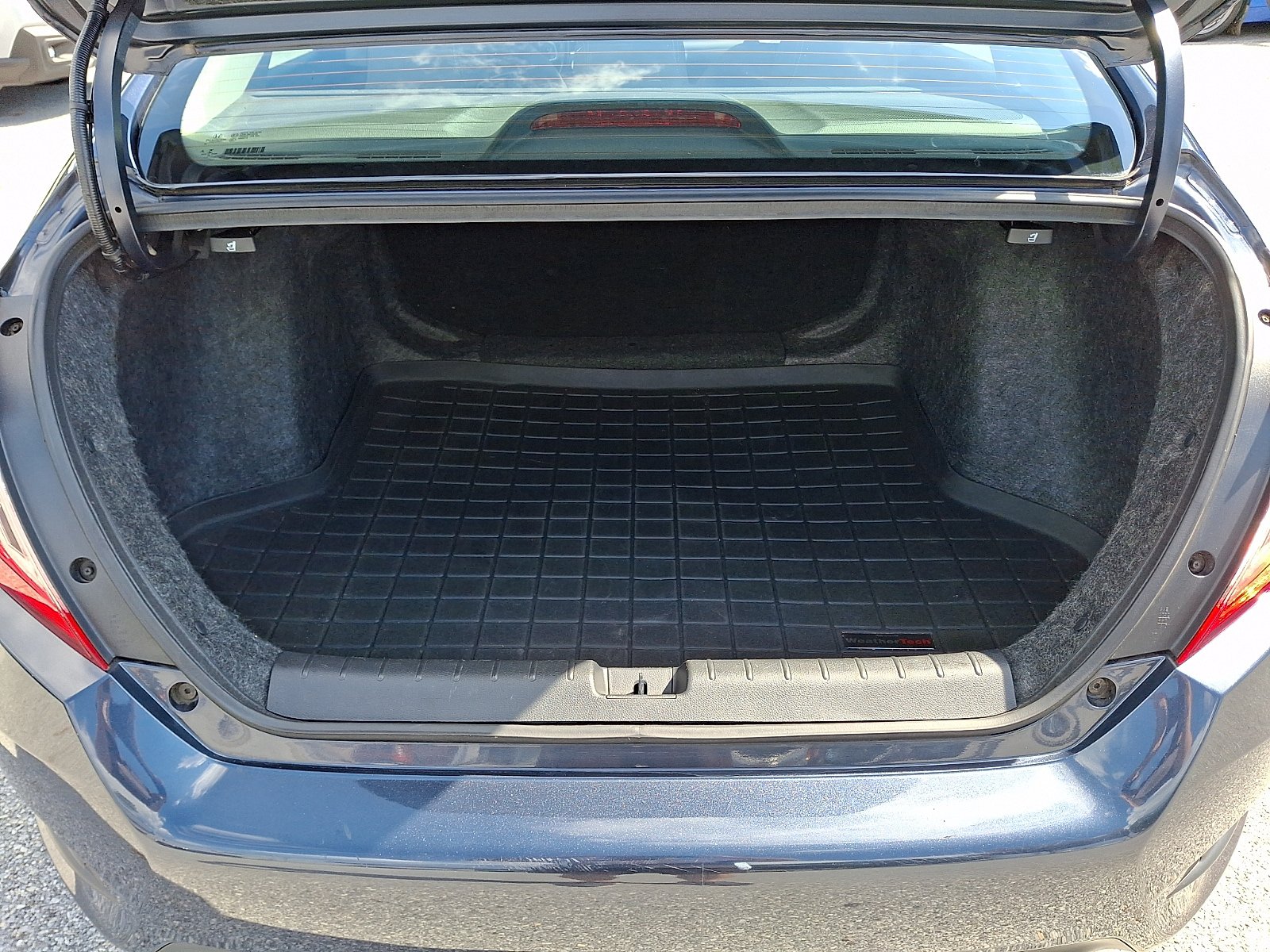 Used 2017 Honda Civic Touring image 28