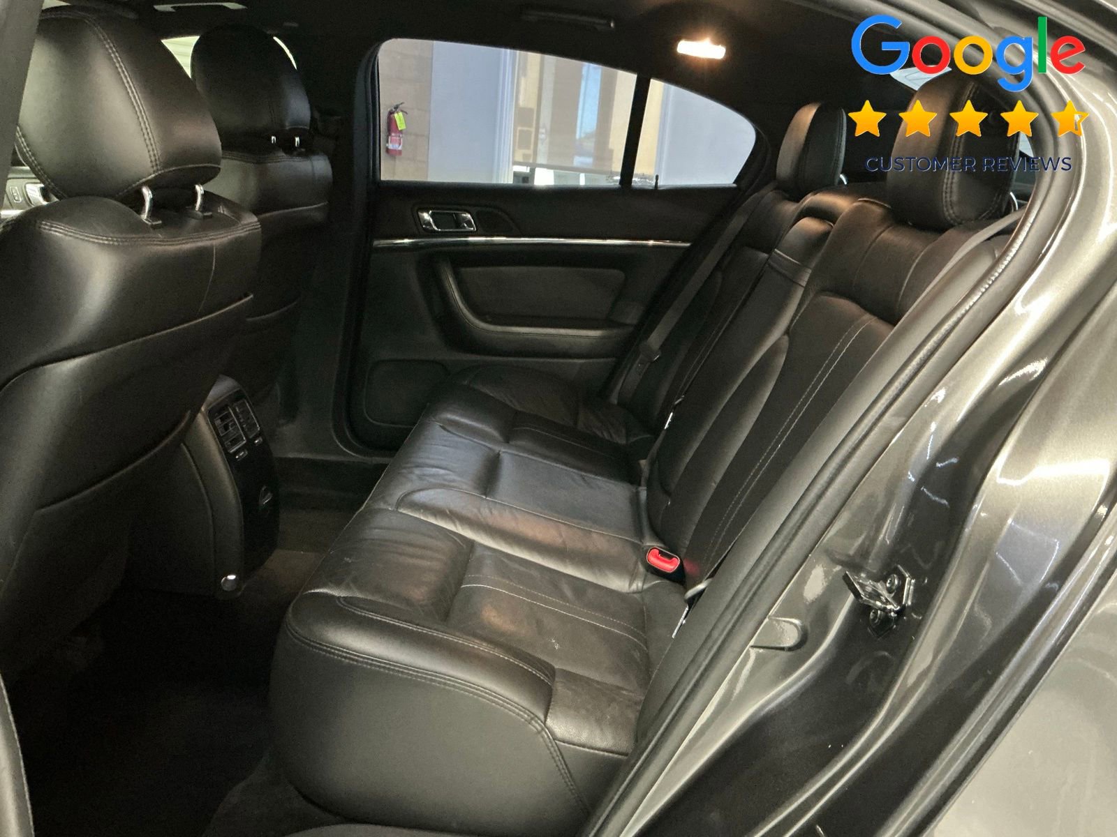 Used 2016 Lincoln MKS FWD image 17