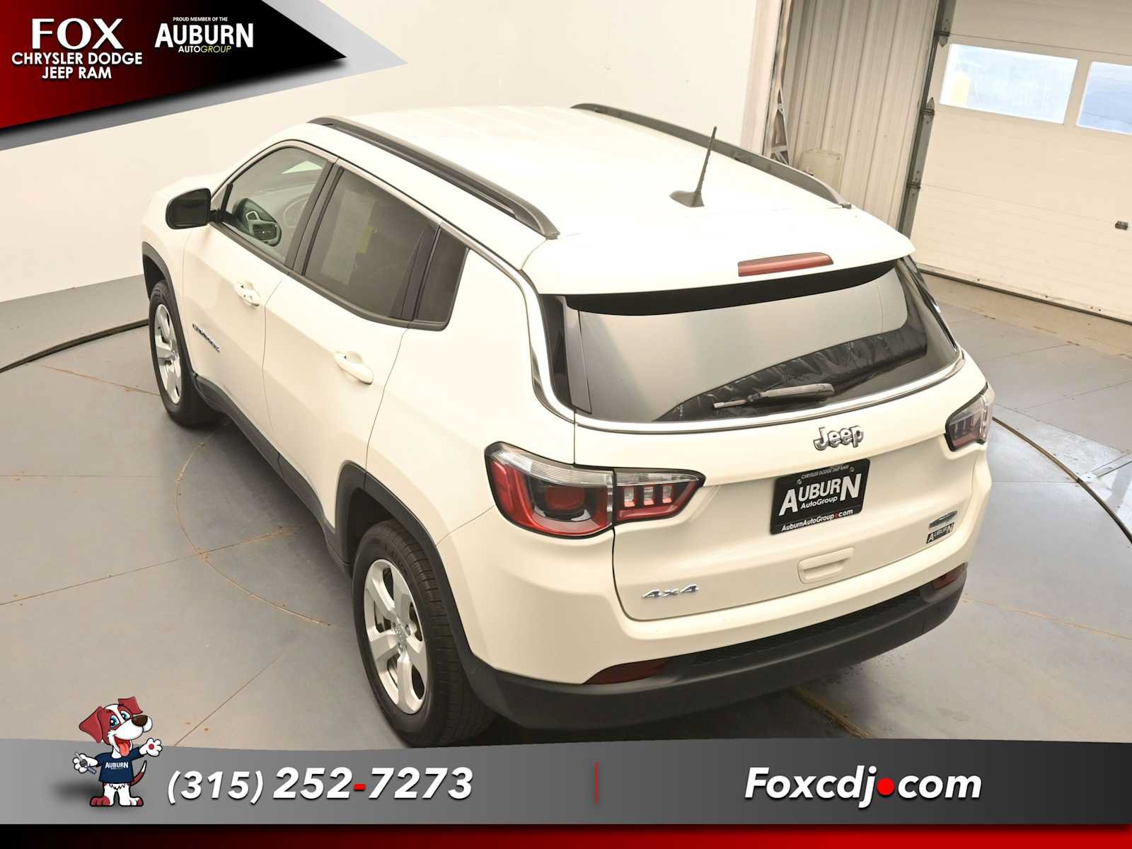Used 2019 Jeep Compass Latitude w/ Cold Weather Group AWD/4WD image 30