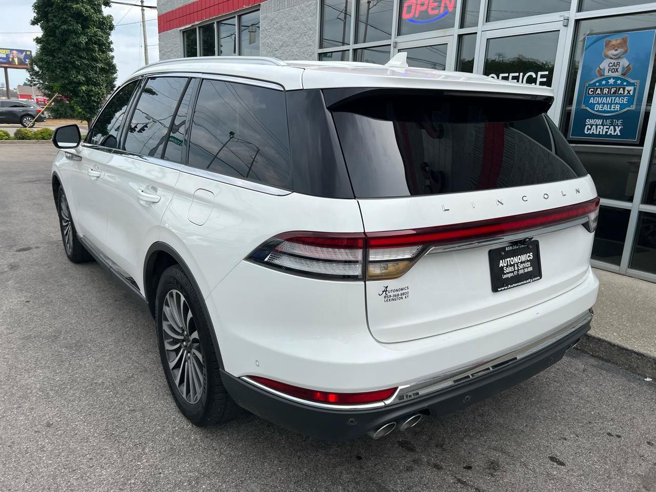 Used 2020 Lincoln Aviator Reserve w/ Elements Package Plus RWD image 5