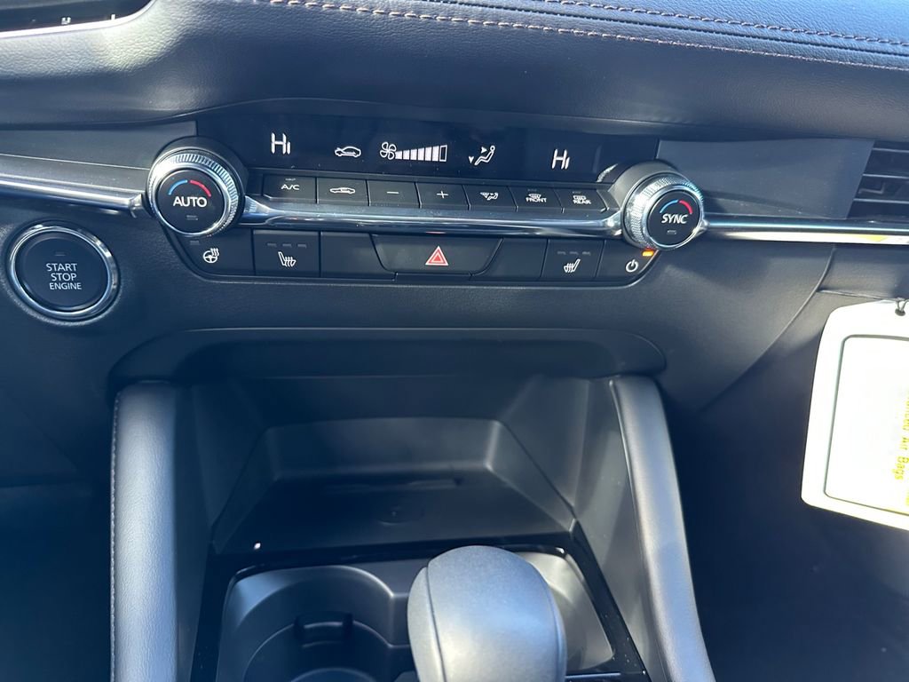 New 2026 MAZDA MAZDA3 Hatchback w/Premium Plus Pkg image 25