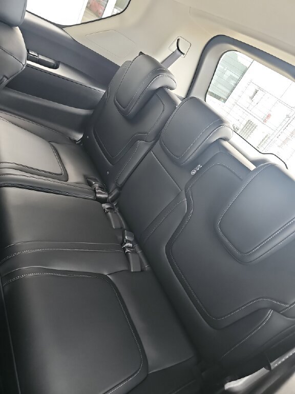 New 2026 Nissan Armada SV image 3