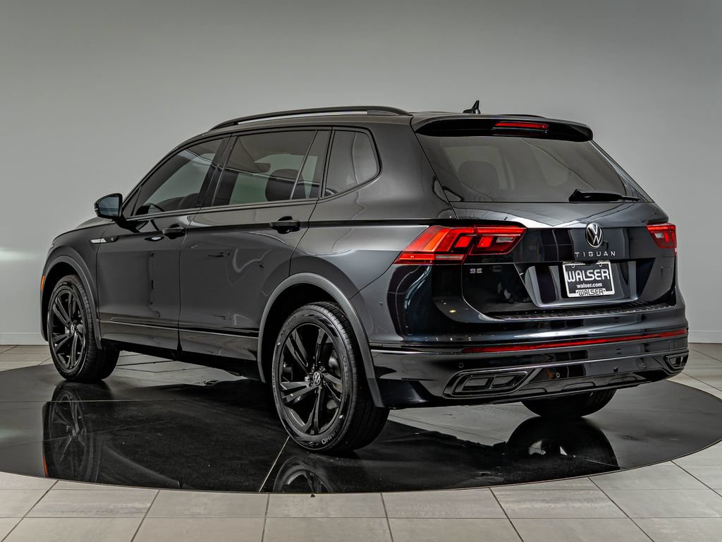 Used 2023 Volkswagen Tiguan SE R-Line FWD image 7