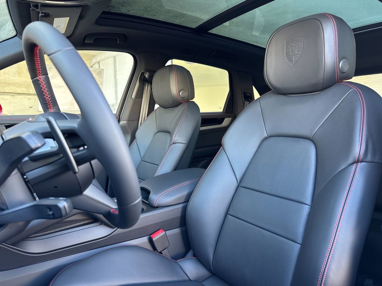 New 2026 Porsche Cayenne S image 5