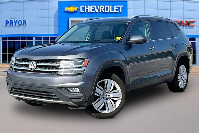 Used 2019 Volkswagen Atlas SE w/ Panoramic Sunroof Package FWD image 3
