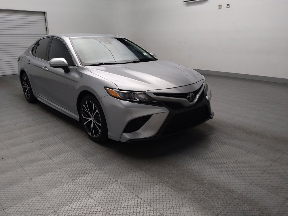 Used 2019 Toyota Camry SE image 13