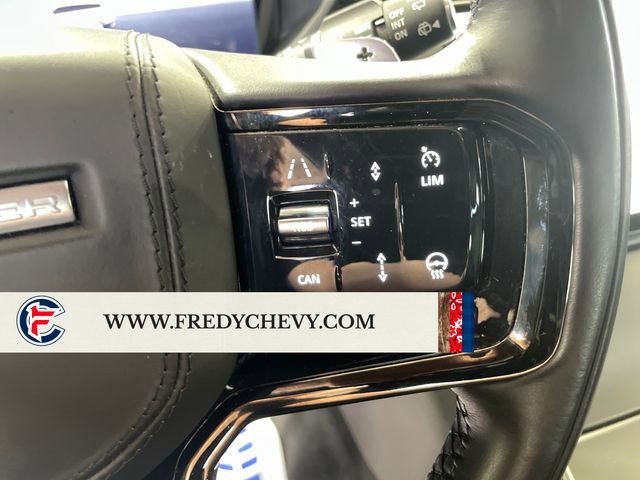 Used 2025 Land Rover Range Rover Velar Dynamic SE AWD/4WD image 35