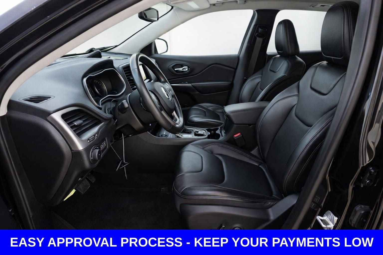 Used 2021 Jeep Cherokee Latitude Plus image 15