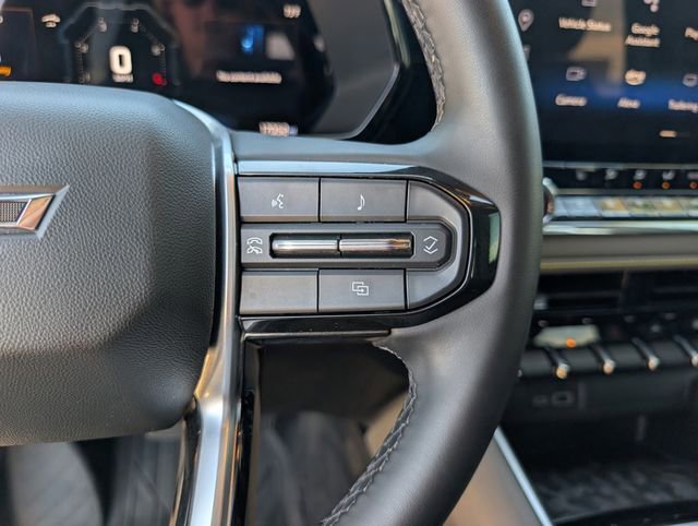 Used 2024 Chevrolet Colorado ZR2 w/ Technology Package image 27