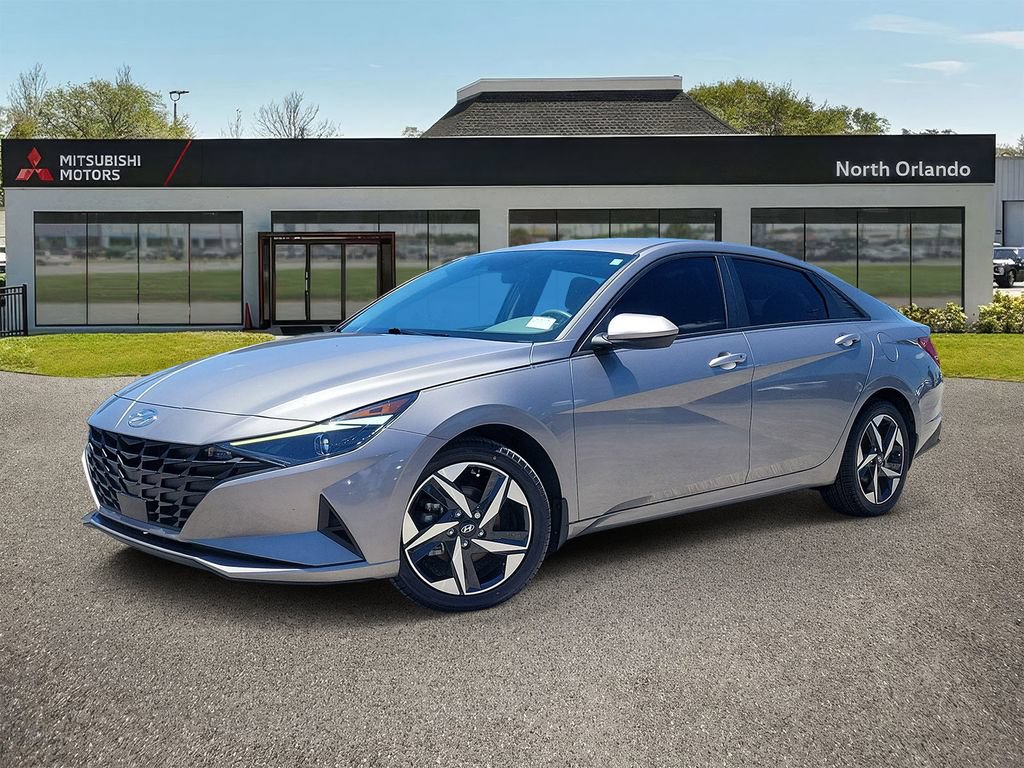 Used 2023 Hyundai Elantra SEL w/ Convenience Package