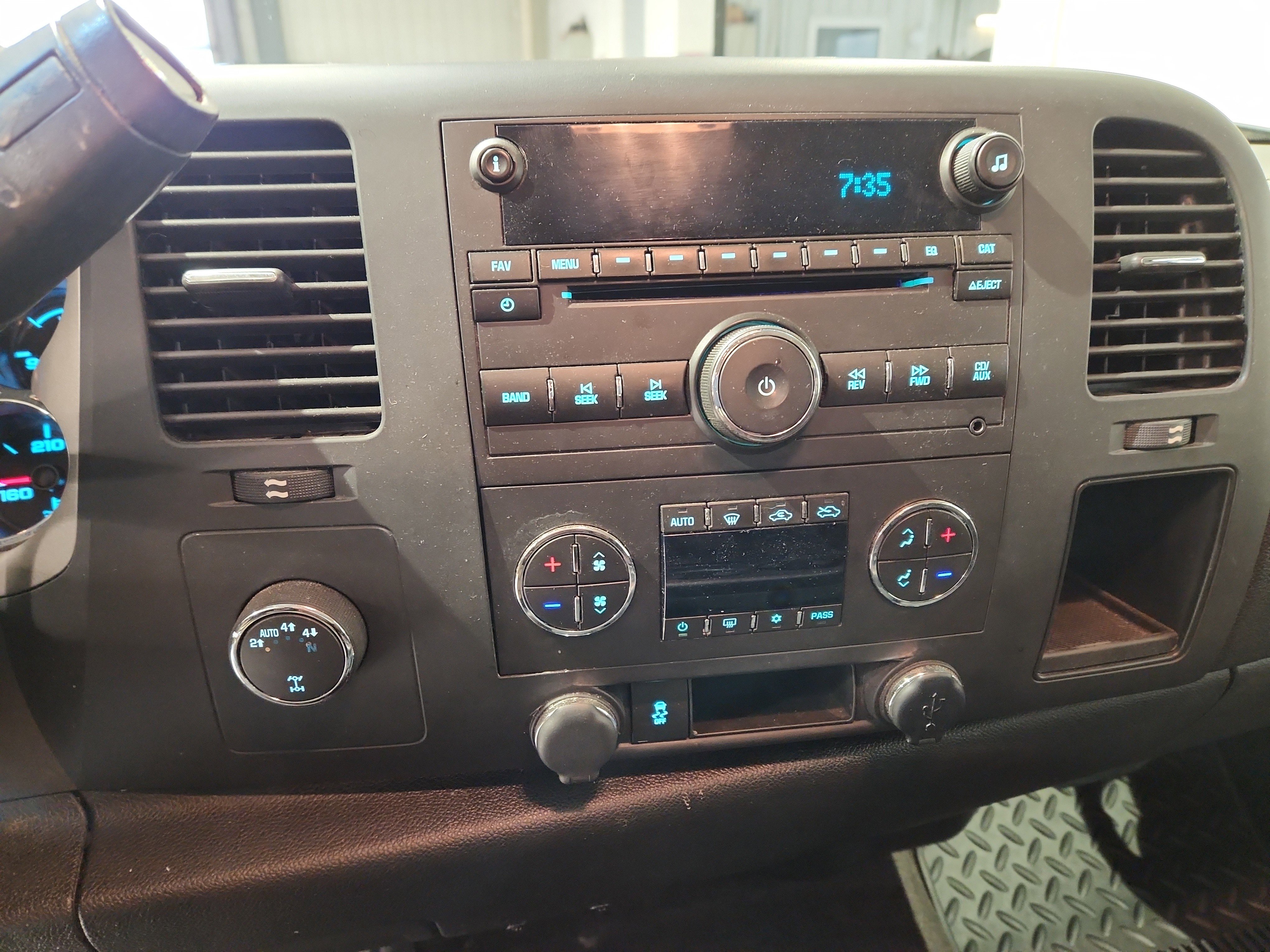 Used 2012 Chevrolet Silverado 1500 LT w/ All-Star Edition image 9