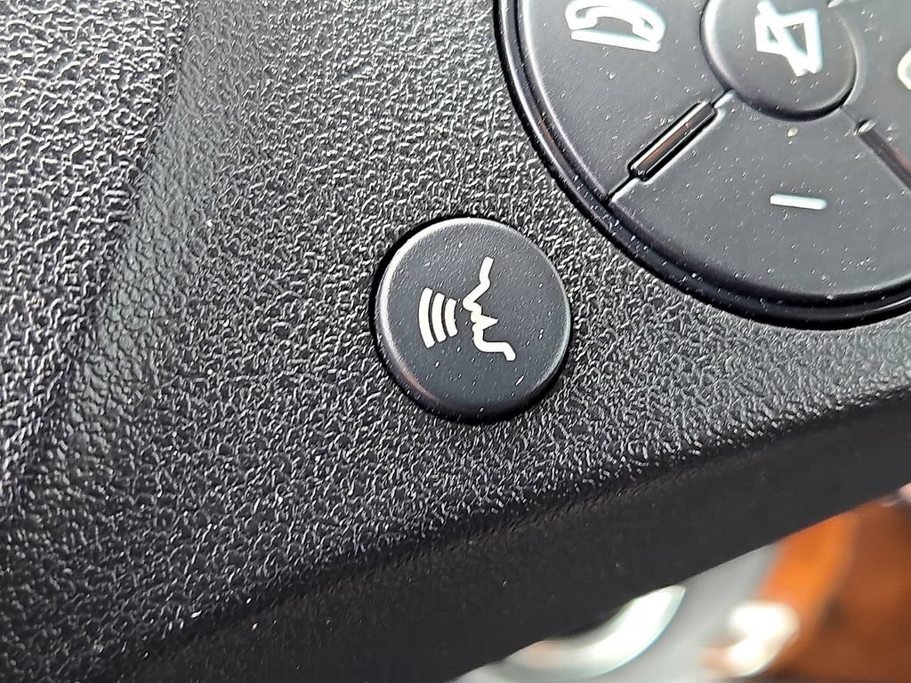 Used 2011 Mercedes-Benz E 550 Cabriolet image 28