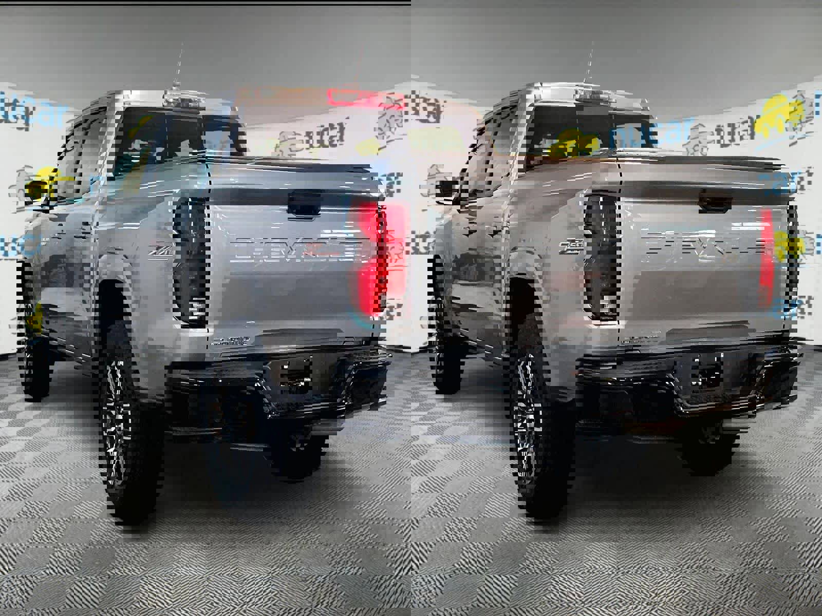 Used 2024 Chevrolet Colorado Z71 w/ Z71 Convenience Package 2 image 4