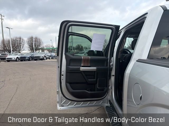 Used 2017 Ford F150 Lariat image 31