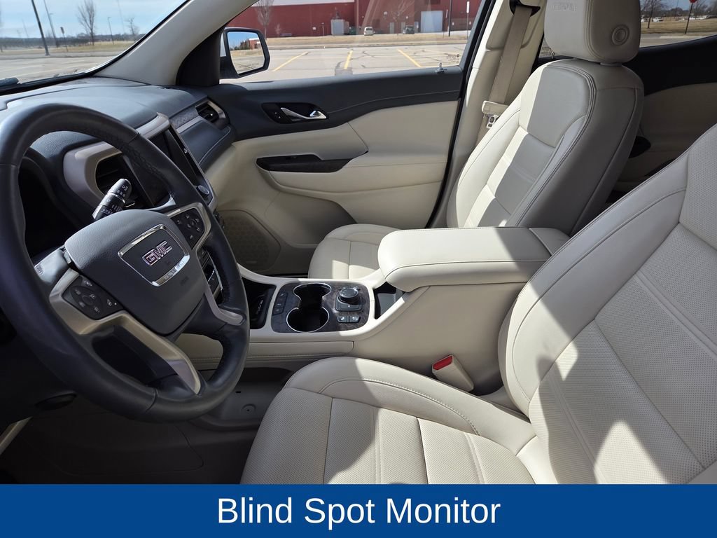 Used 2023 GMC Acadia Denali AWD/4WD image 12