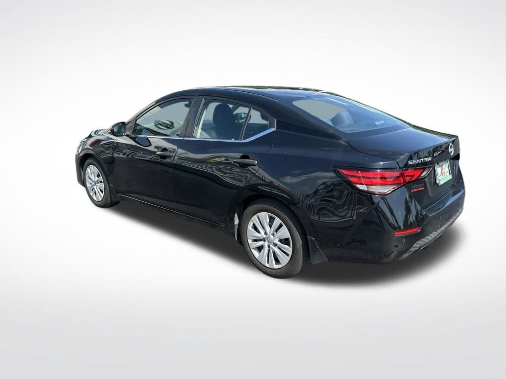 Certified 2025 Nissan Sentra S FWD image 3