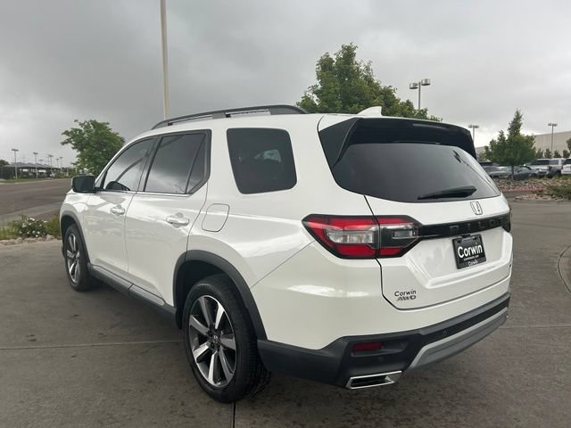 Used 2024 Honda Pilot Touring image 5