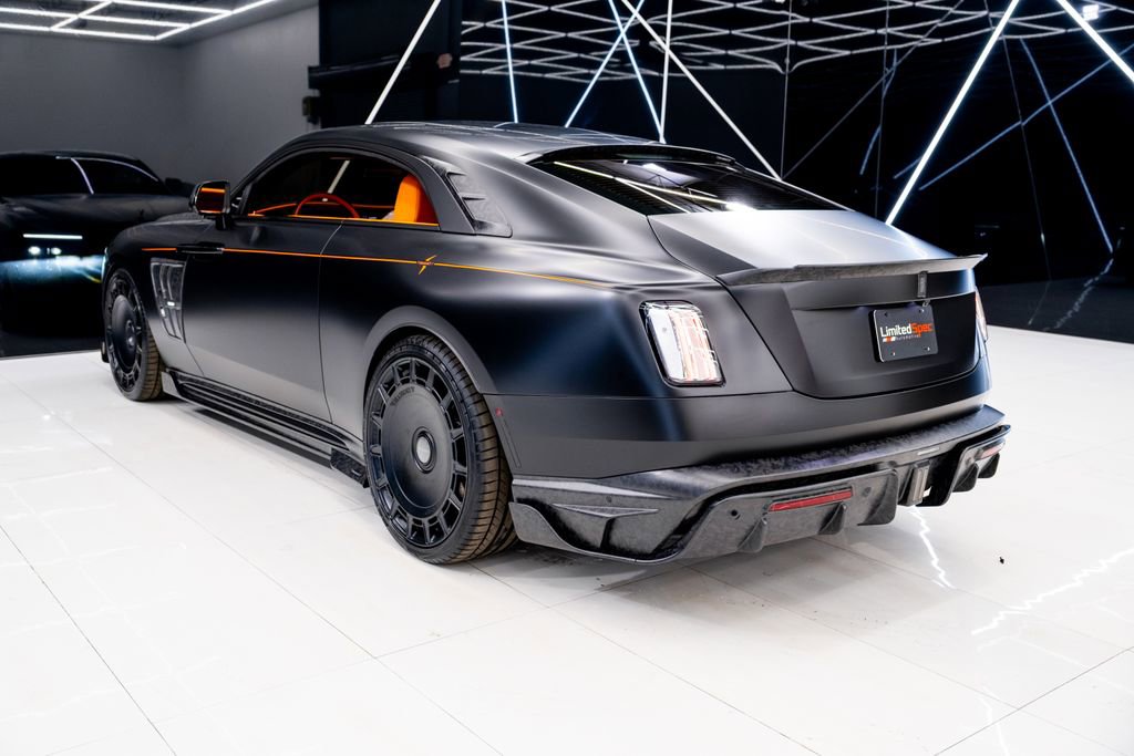 Used 2026 Rolls-Royce Spectre image 22