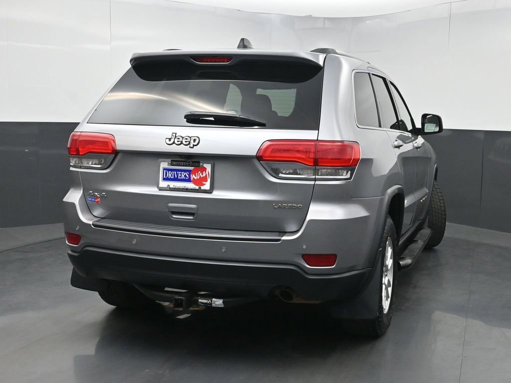 Used 2018 Jeep Grand Cherokee Laredo AWD/4WD image 36