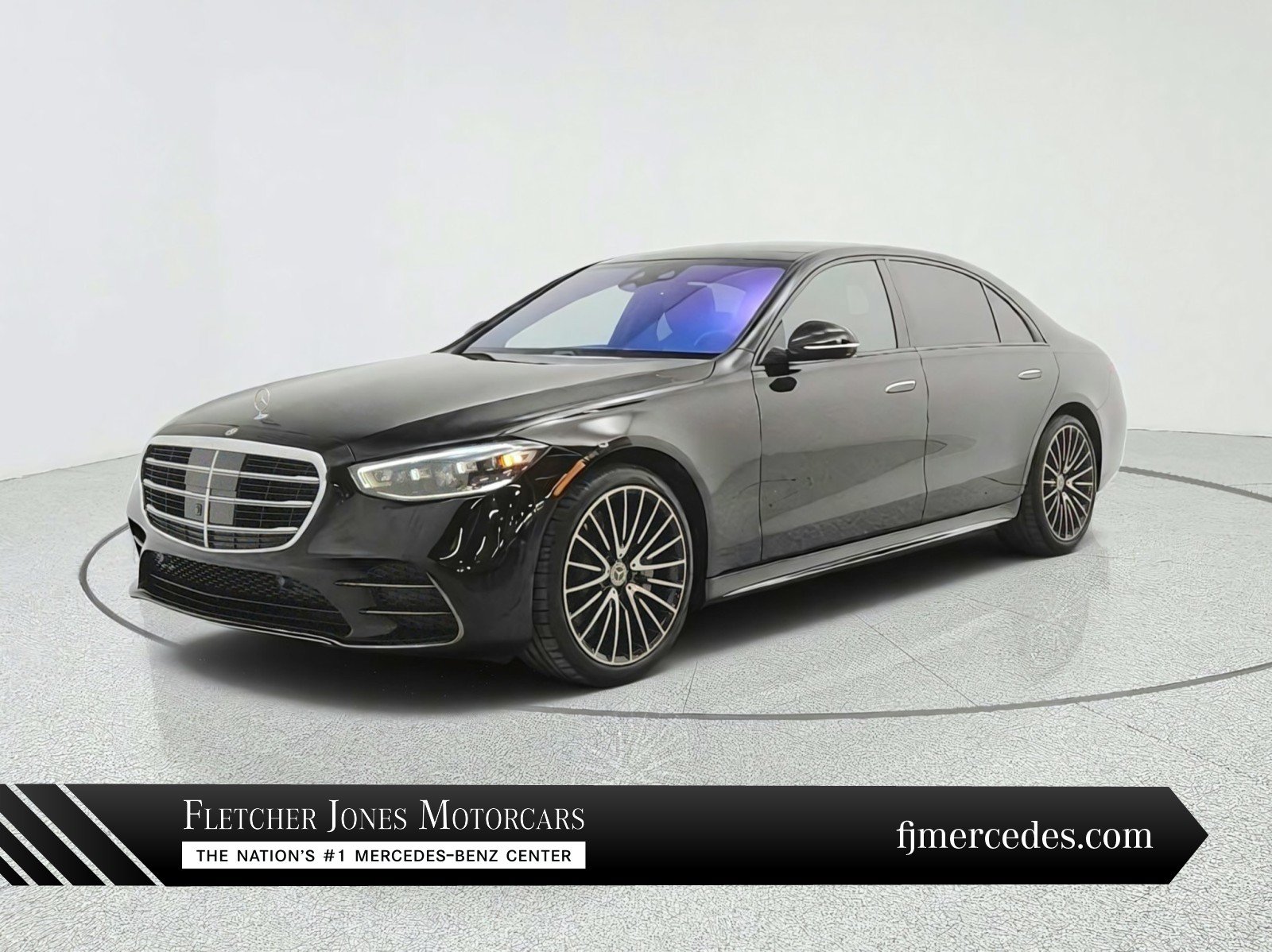 Used 2023 Mercedes-Benz S 580 4MATIC Sedan image 1