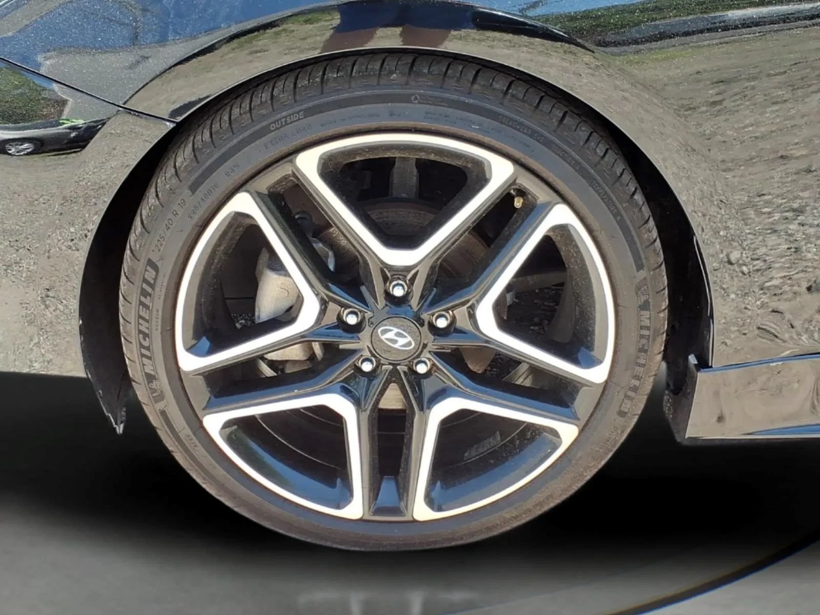 Used 2020 Hyundai Veloster Turbo Ultimate FWD image 9