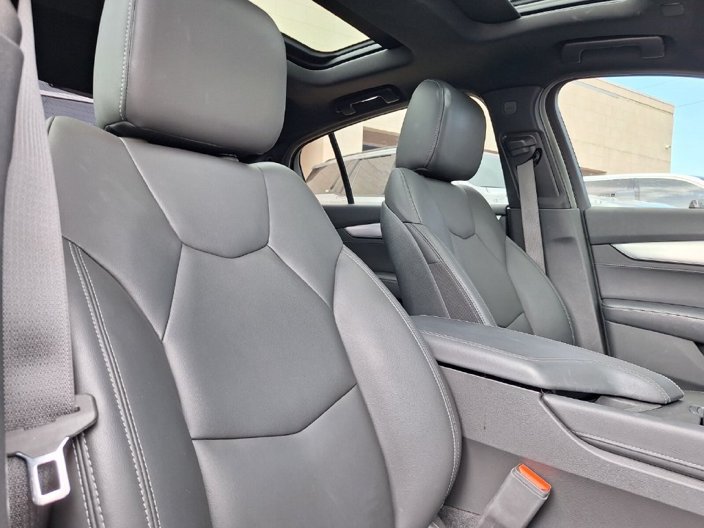 Certified 2024 Cadillac CT5 Luxury w/ Sun And Sound Package RWD image 30