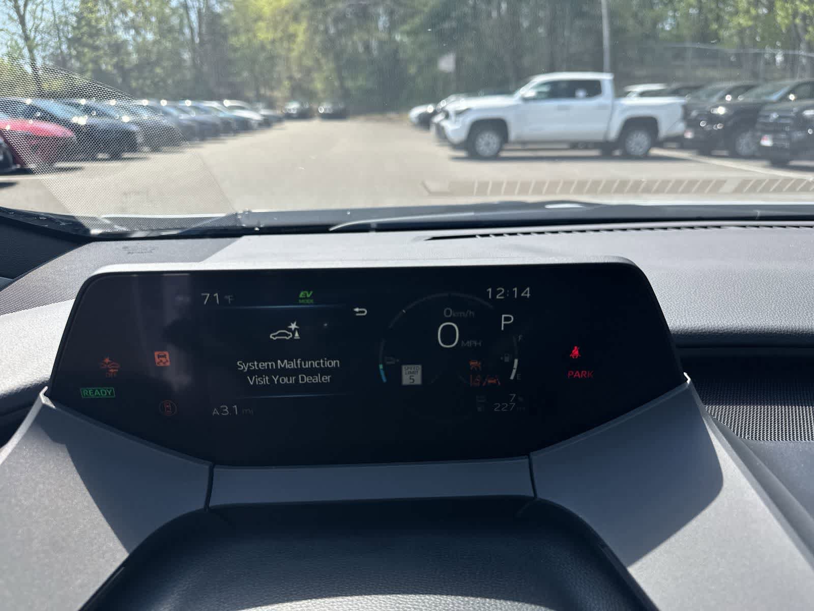 New 2026 Toyota Prius Plug-In Hybrid FWD image 30