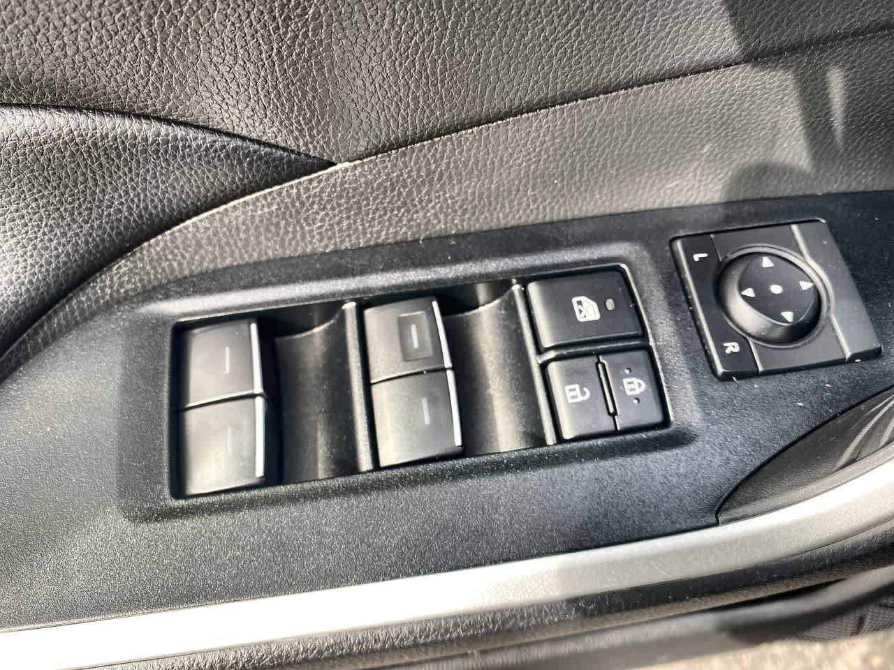 Certified 2025 Toyota RAV4 XLE AWD/4WD image 13