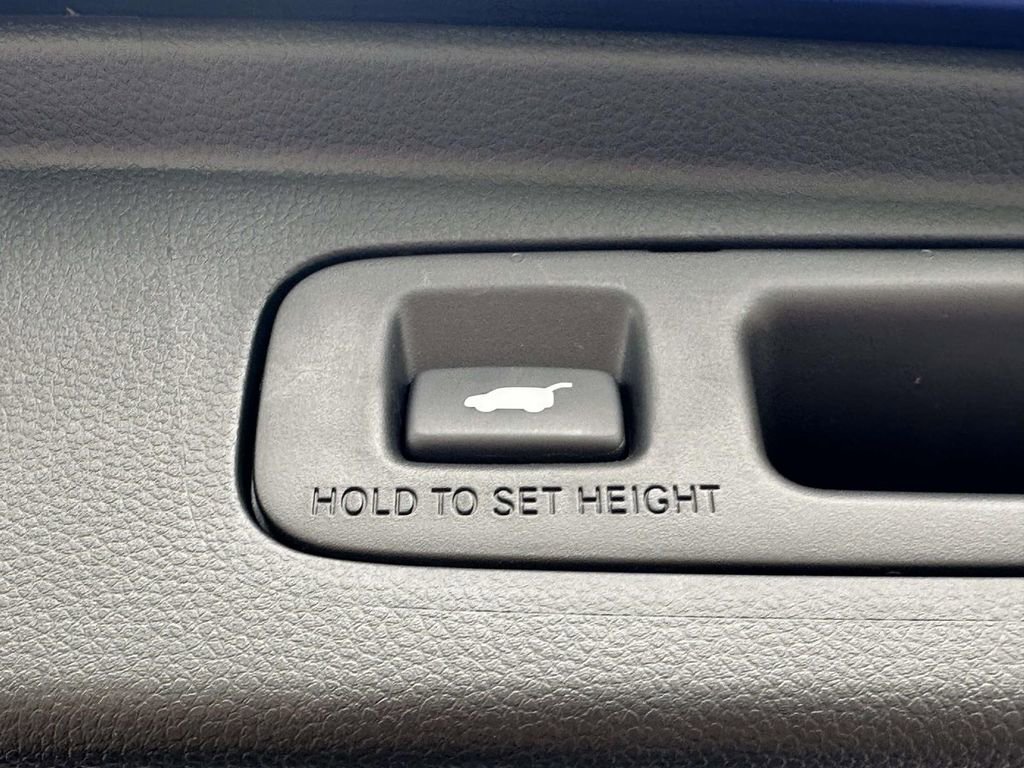 Certified 2024 Honda CR-V EX-L image 10