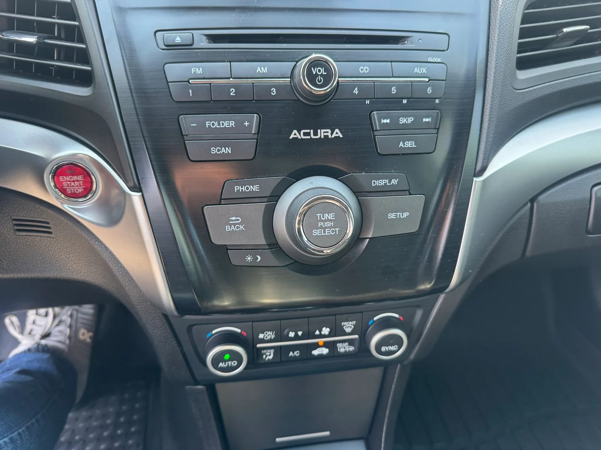 Used 2018 Acura ILX image 31