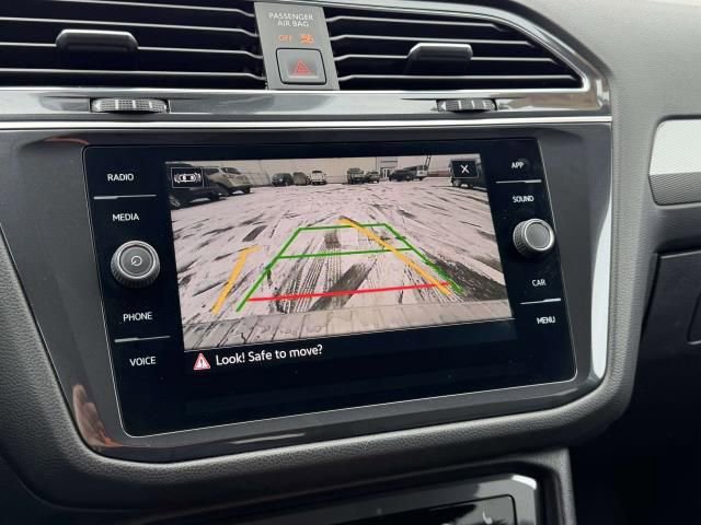 Used 2023 Volkswagen Tiguan SE image 19