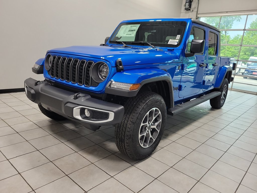 New 2026 Jeep Gladiator Sport AWD/4WD image 3