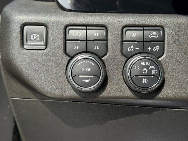 Certified 2024 Chevrolet Silverado 2500 LTZ w/ LTZ Plus Package image 25