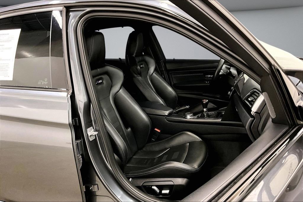 Used 2018 BMW M3 image 29