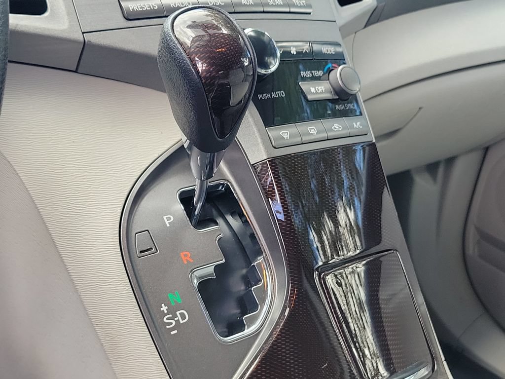 Used 2012 Toyota Venza LE w/ Protection Pkg FWD image 28