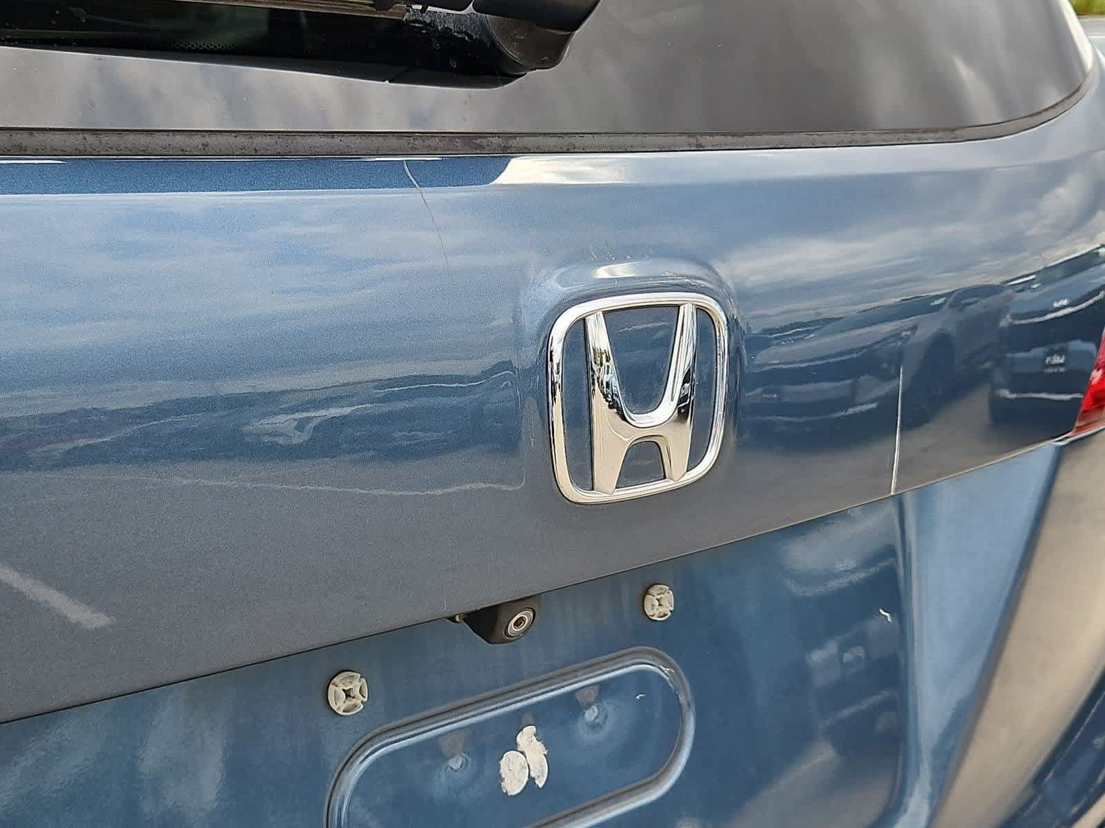 Used 2017 Honda Pilot Touring image 11