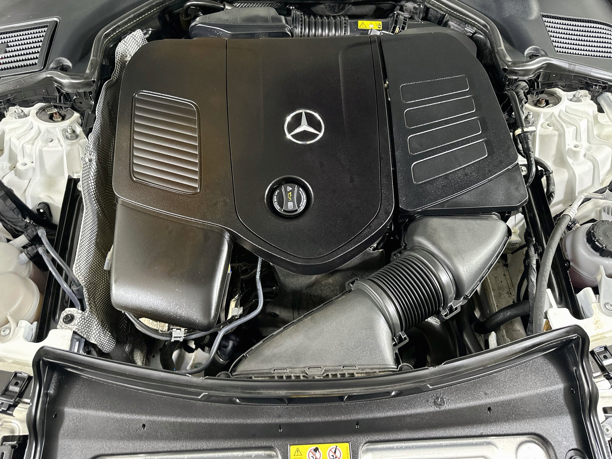 Used 2022 Mercedes-Benz C 300 4MATIC Sedan w/ Exclusive Trim Package image 32