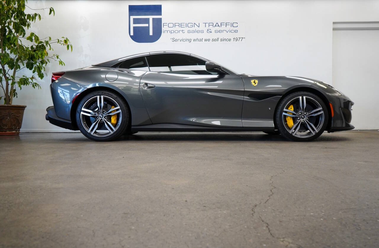 Used 2019 Ferrari Portofino RWD image 50