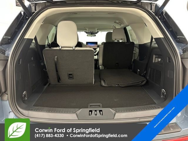 New 2026 Ford Explorer Active w/ Active Comfort Package image 28