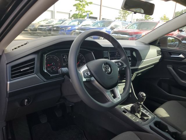 Used 2021 Volkswagen Jetta R-Line FWD image 17